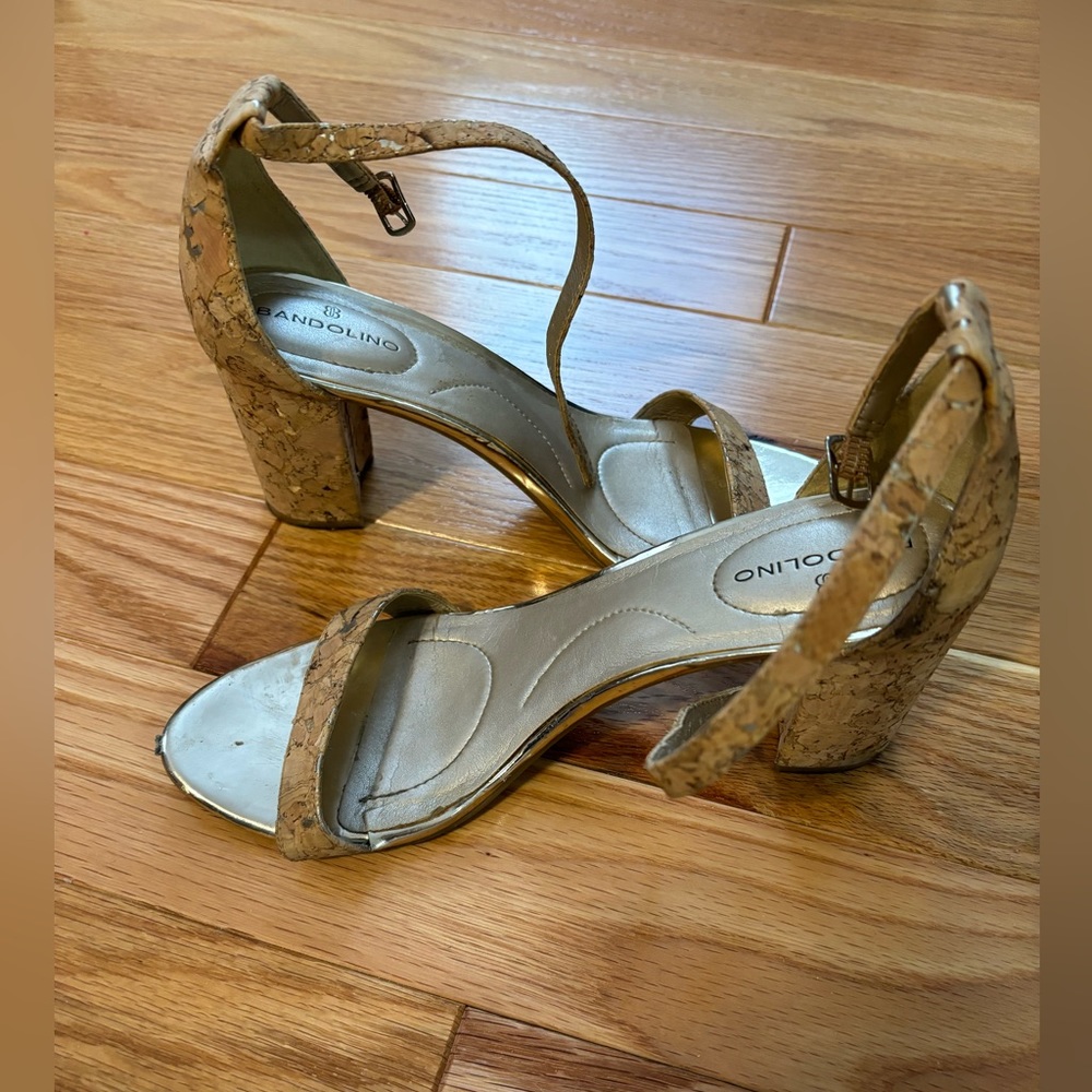 Bandolino cork heeled sandals size 9